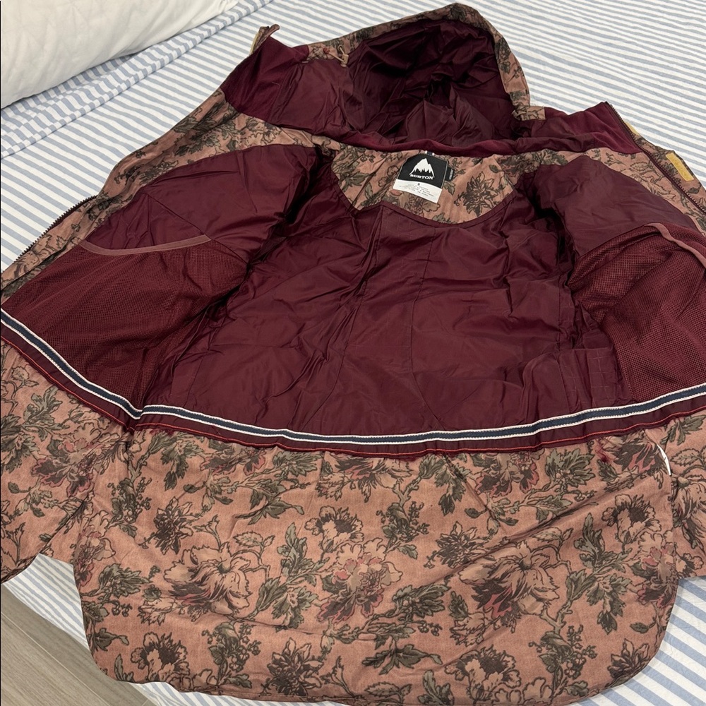 Burton Floral Women's Jacket - Pink and Black - Picture 6 of 7